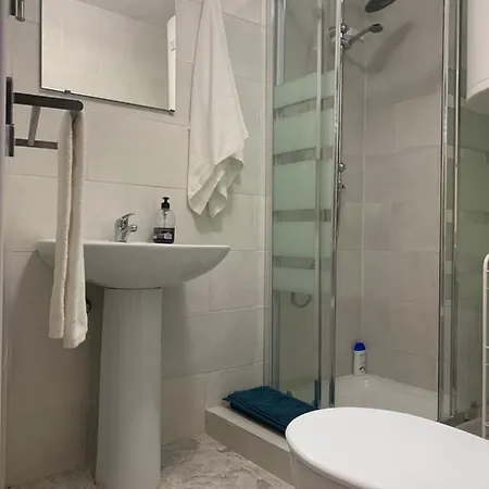 Weier Pensión La Cistérniga